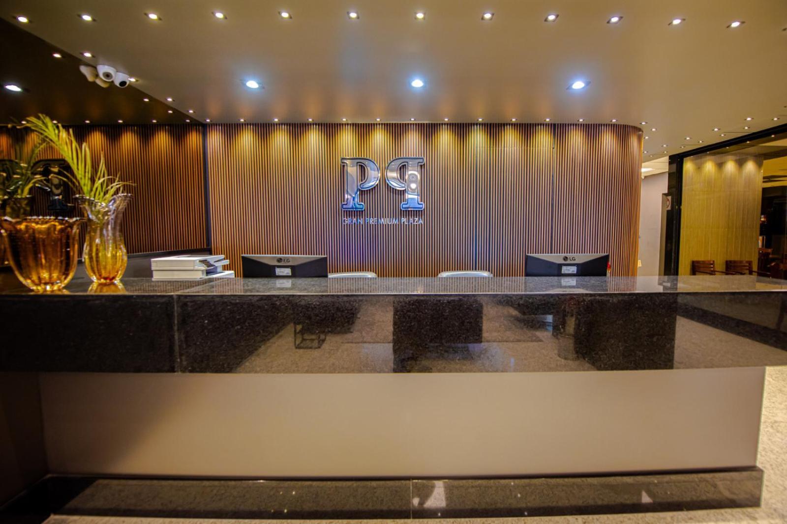 Hotel Gran Premium Plaza Ltda Muriaé Exteriör bild